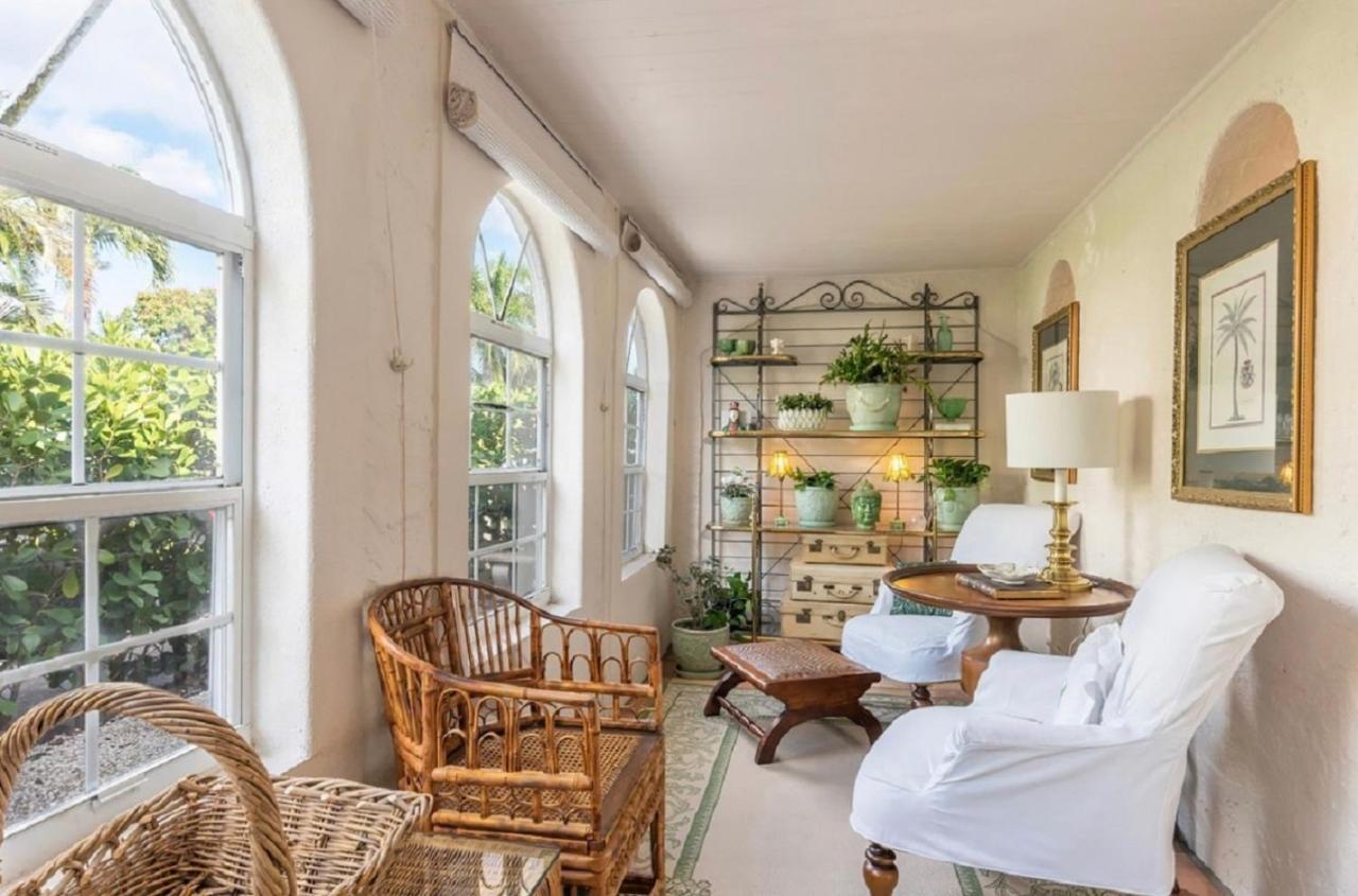Tropical Designer House In Heart Of Antique Row Wpb Villa West Palm Beach Exterior photo
